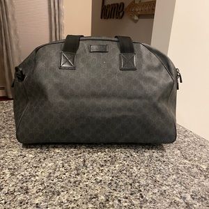 Unisex Gucci Duffle Monogram 21"L x 12"W x 13"H